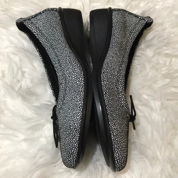 Revere Marrakesh Black Pearl Slip On Demi Wedge - Picture 5 of 8